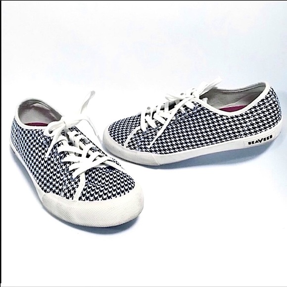SeaVees x JCrew. Monterey houndstooth sneakers - Picture 2 of 5